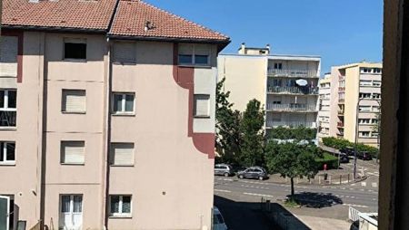 Studio à louer sur Metz proche gare - Photo 4