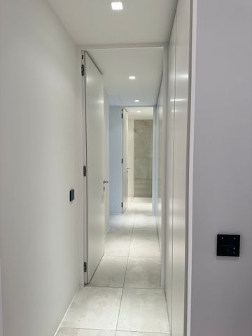 MODERNO ED ELEGANTE APPARTAMENTO - Photo 4