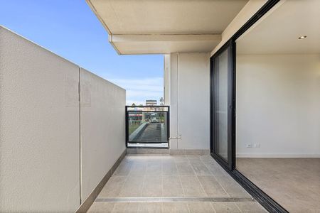 Modern Apartment in Iconic Barkly Theatre Location - Photo 3