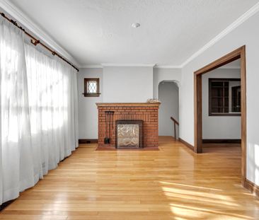 For Lease - 1607 Kenmuir Avenue, Mississauga, Ontario - Photo 1