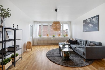 Nämndemansgården 31 - Foto 2