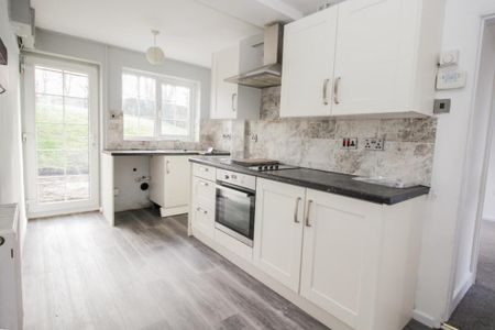 2 bedroom detached house to rent - Photo 5