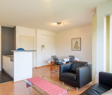 Appartement te huur in Sint-Lambrechts-Woluwe voor € 1.650 met 2 sl... - Photo 3