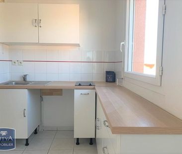 Location Appartement 2 pièces 52m² MIRAMAS 13140 - Photo 2