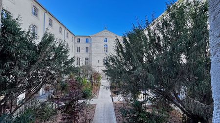 Studio rénové à neuf - Narbonne - 34 m² - secteur proche Cathédrale Saint-Just - Photo 5