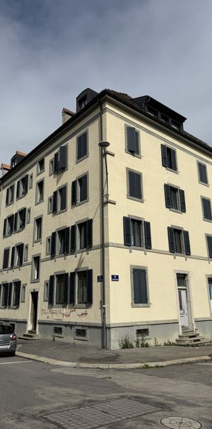 **À louer : Appartement 3 pièces au 2ème étage – Rue des Fleurs 24, La Chaux-de-Fonds** - Photo 1