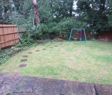 Studio to rent - Photo 6