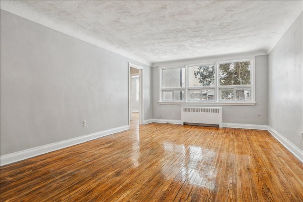 For Lease - 1023 Churchill Avenue Unit# 1, Oakville, Ontario - Photo 1