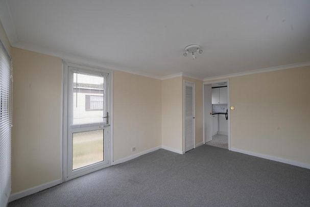 1 bedroom detached house to rent - Photo 1