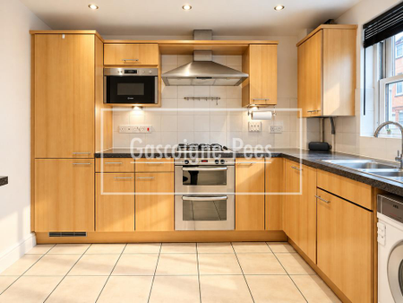 2 bedroom flat to rent - Photo 3