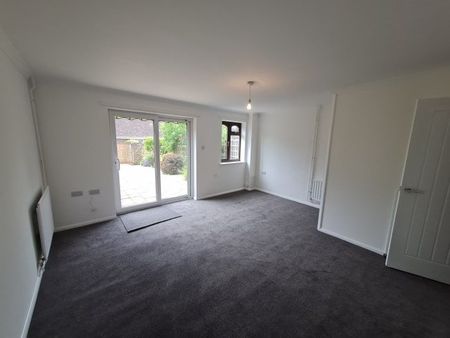 Gentian Close, Maidstone - Photo 4