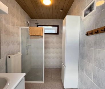 Woning met 2 slaapkamers en garage te Oostende - Photo 2