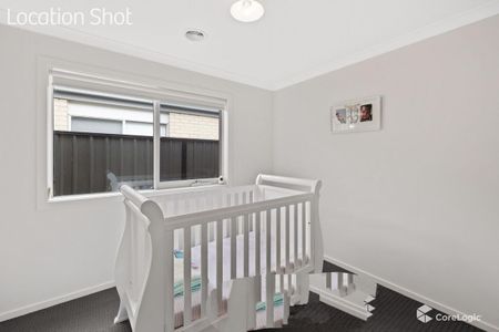 For Lease: Stunning Family Home in Clyde North - Photo 3