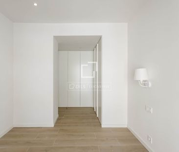 Excellent 1 Bedroom apartment for rent in Ventilla - Almenara, Madrid - Photo 2
