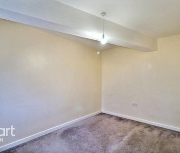 2 bedroom end of terrace house to rent - Photo 6