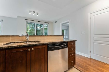 For Lease - 200 Besserer Street Unit# 204, Lower Town - Sandy Hill, Ontario - Photo 3