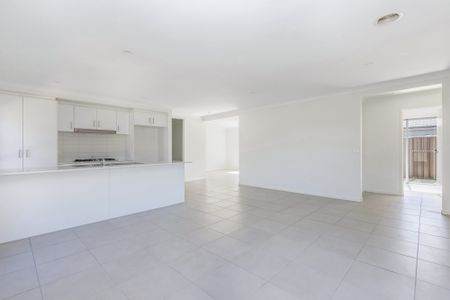 45 Eucalyptus Street, Jackass Flat VIC 3556 - House For Rent | Domain - Photo 3