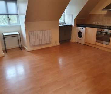 Studio Flat, Luton, LU1 - Photo 2