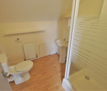 Ash Road, Headingley, Leeds, LS6 3HD - Photo 1