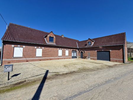 Authentieke en zeer ruime gerenoveerde fermette met terras en tuin - Foto 5