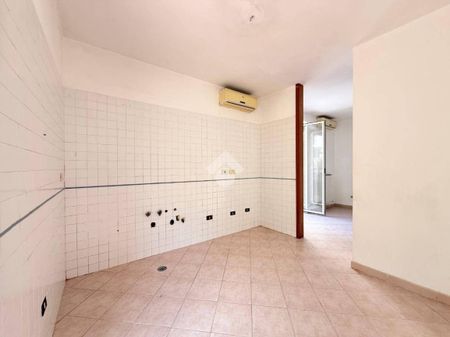 Trilocale via Camillo Benso di Cavour, Porto, Pozzuoli - Foto 2