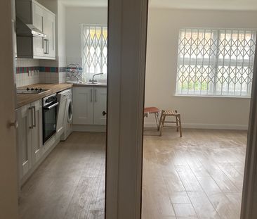 1 Bed Flat, Abbey Court, SE17 - Photo 5