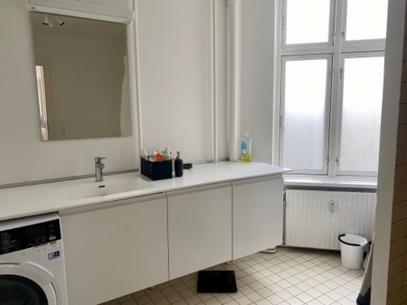 Mange m2 centralt på Frederiksberg - Photo 5