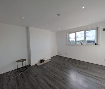 3 bedroom apartment to rent - Photo 1