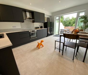 1 bedroom in a house share to rent - Photo 4