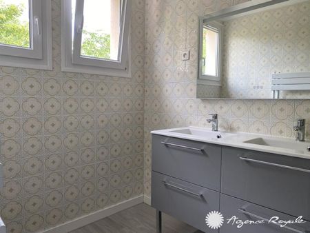 Location Appartement 5 pièces 91m² ST GERMAIN EN LAYE 78100 - Photo 5