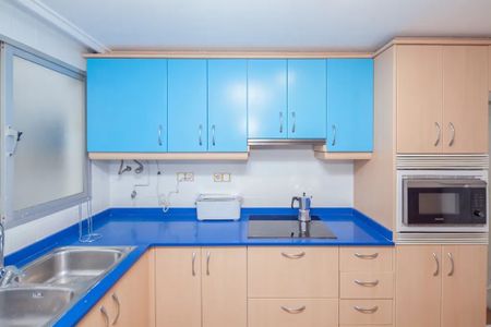 Calle Pedro Maza, Valencia, Valencian Community 46011 - Photo 3