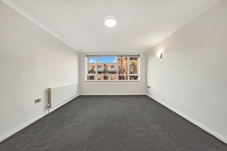 Brondesbury Road - Photo 2