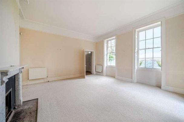 Charlton All Saints, Salisbury, SP5 - Photo 1