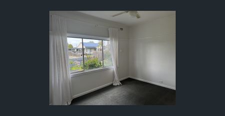 Country Town Living - Photo 4