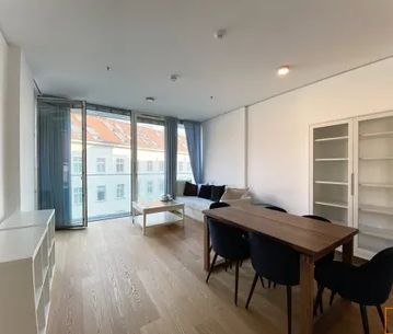 "The Ambassy" im Botschaftsviertel - möblierte Zweizimmerwohnung mit Loggia und Balkon! - Photo 2