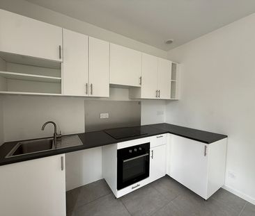 Location Appartement 3 pièces 57m² AVIGNON 84000 - Photo 2