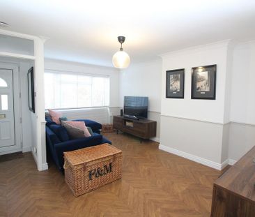 3 bedroom terraced house to rent - Photo 1