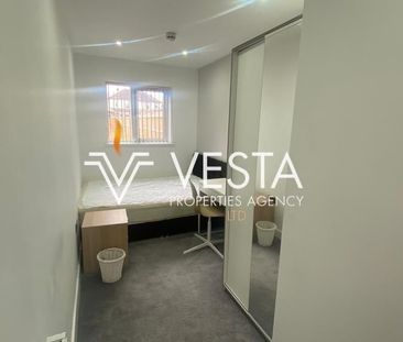 Sir Henry Parkes Road, Coventry - Photo 6