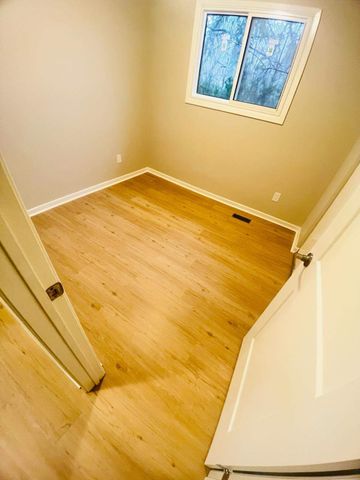 For Lease - 89 Wellington Street Unit# Main Level, Brampton, Ontario - Photo 2