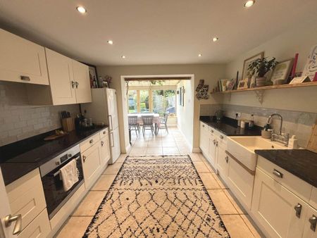 3 bedroom cottage to rent - Photo 3