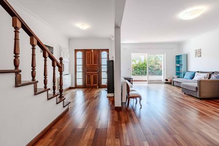 Luxury Villa for rent in Cascais, Portugal - Photo 2