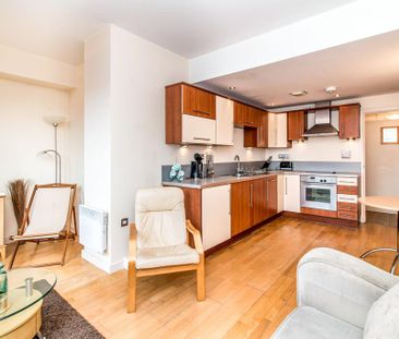 1 bedroom flat to rent - Photo 4