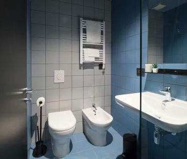 Via Carlo Amoretti, Milan, Lombardy 20157 - Photo 5