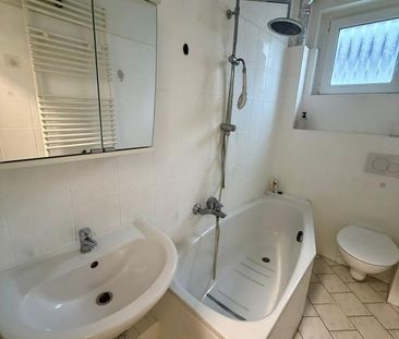 Helle Wohnung mit Balkon in ruhiger Lage – direkt vom Eigentümer - Photo 3