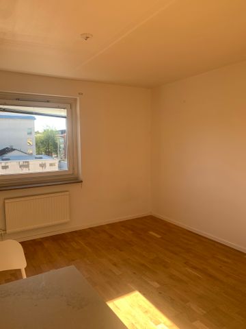 Kungsgatan, Eskilstuna - Photo 4