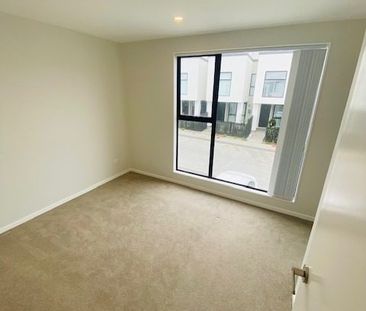 SILVERDALE, 3 BEDROOMS - Photo 5