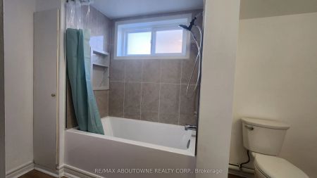 255 Weldon Avenue #Lower - Photo 5