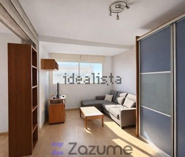 Alquiler de piso en Calle la Toja - Photo 1