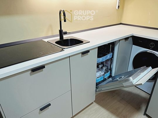 Piso de alquiler en Prosperidad - Photo 1