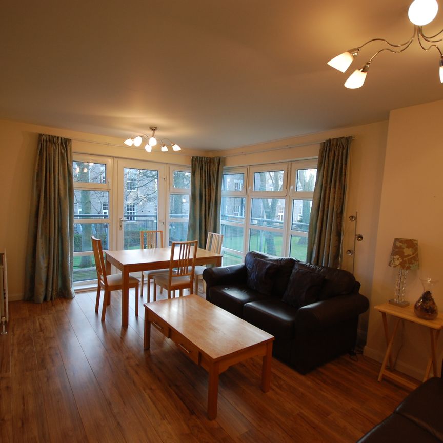 3 bedroom apartment to rent - Photo 1